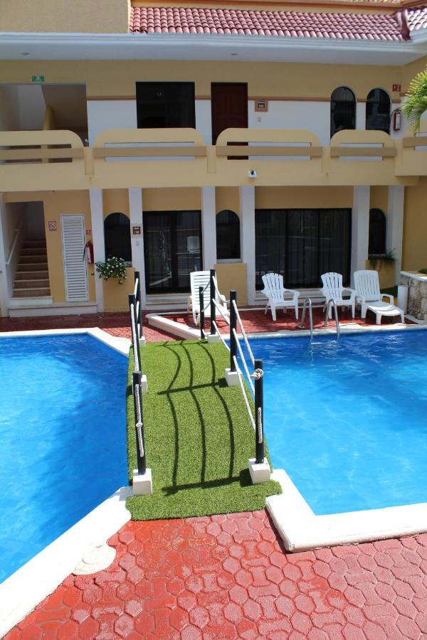 Vista Caribe Diving Resort פלאייה דל כרמן מראה חיצוני תמונה